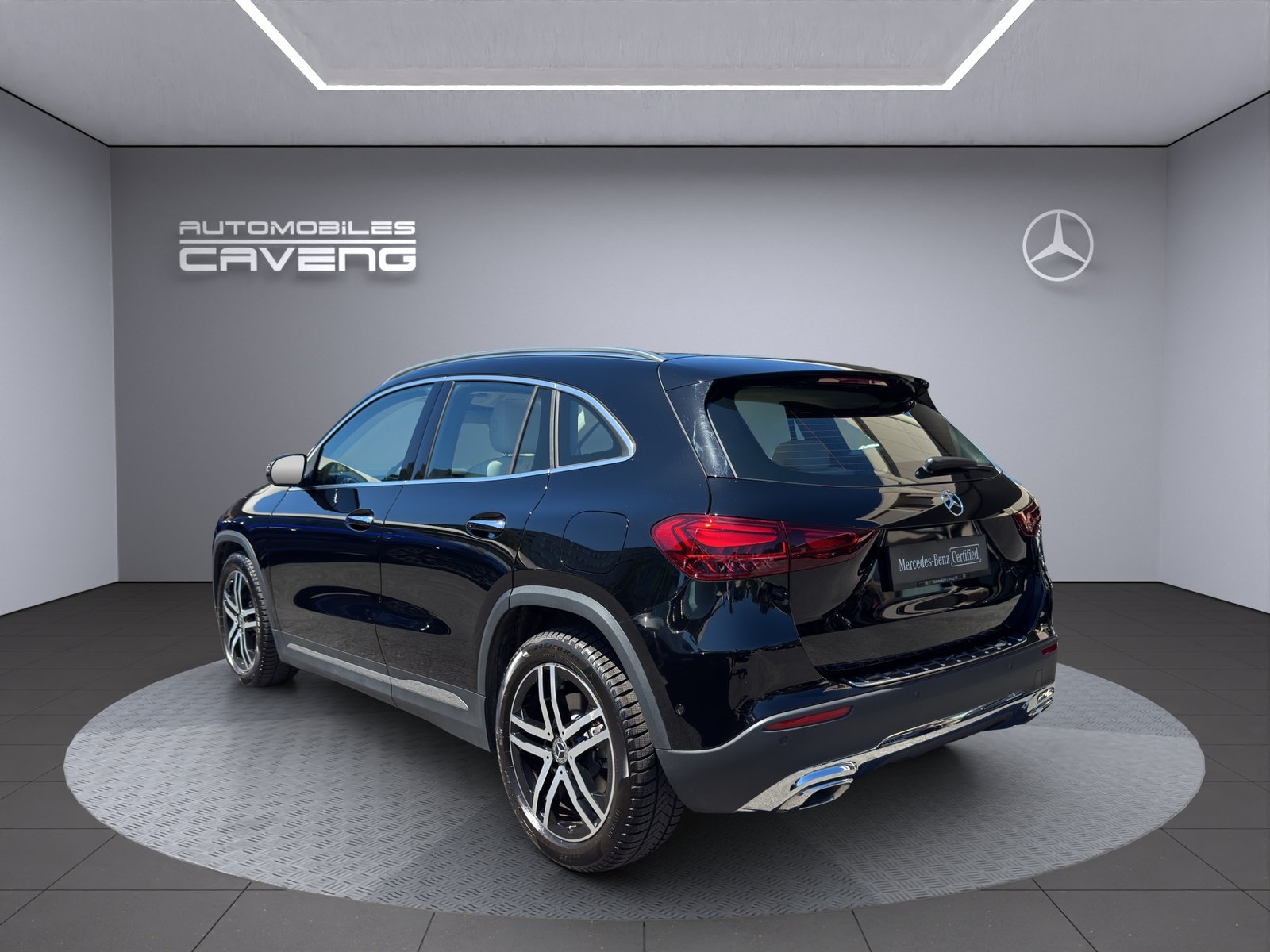MERCEDES-BENZ GLA 250 4Matic 8G-DCT Swiss Star, Hybride Léger Essence/Électricité, Occasion / Utilisé, Automatique - 3