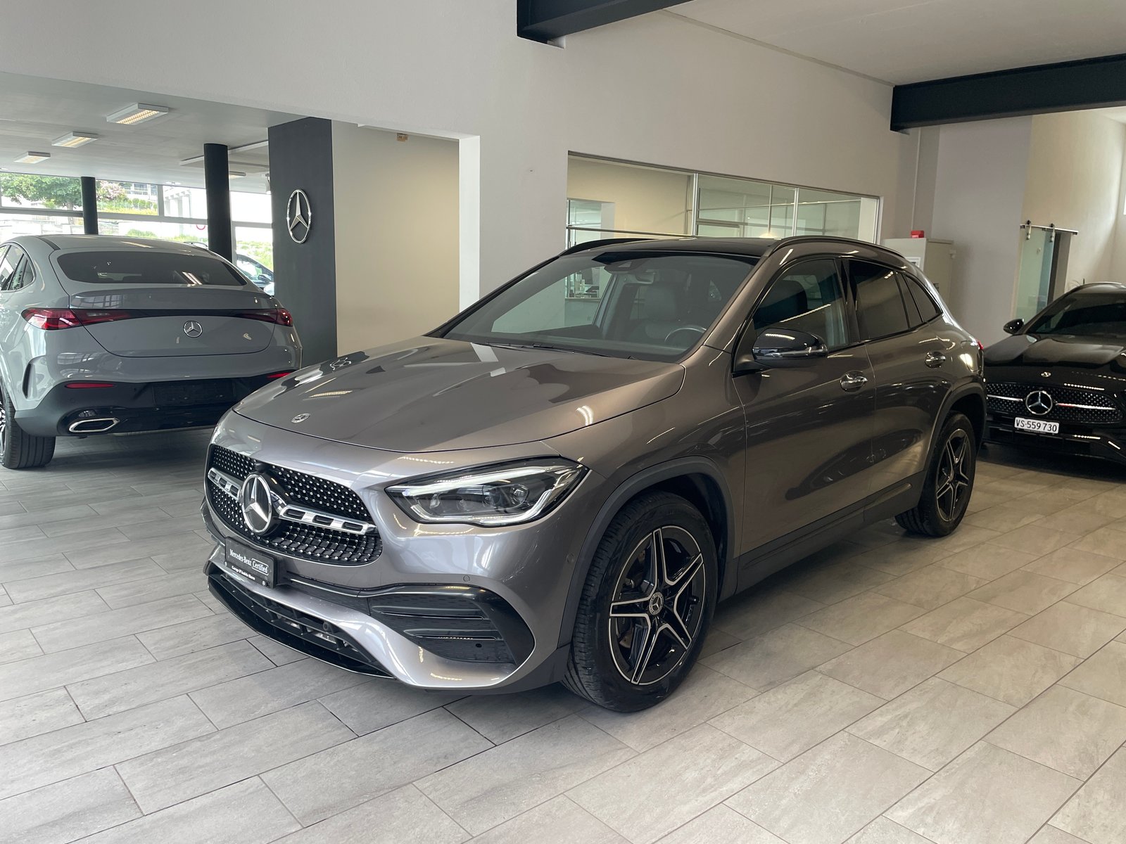 MERCEDES-BENZ GLA 250e AMG Line 8G-DCT