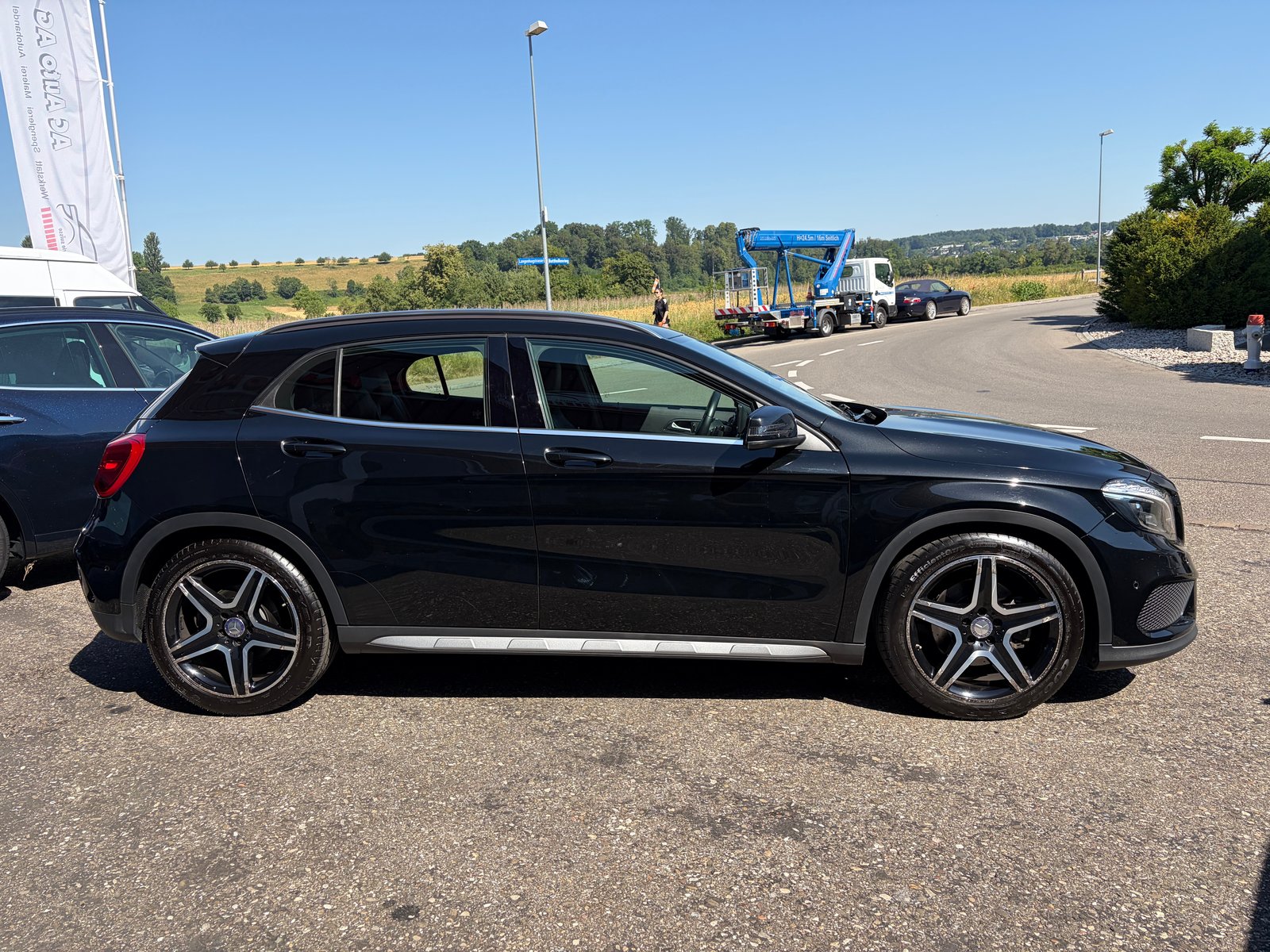 MERCEDES-BENZ GLA 250 AMG Line 4Matic 7G-DCT, Benzin, Occasion / Gebraucht, Automatik - 6