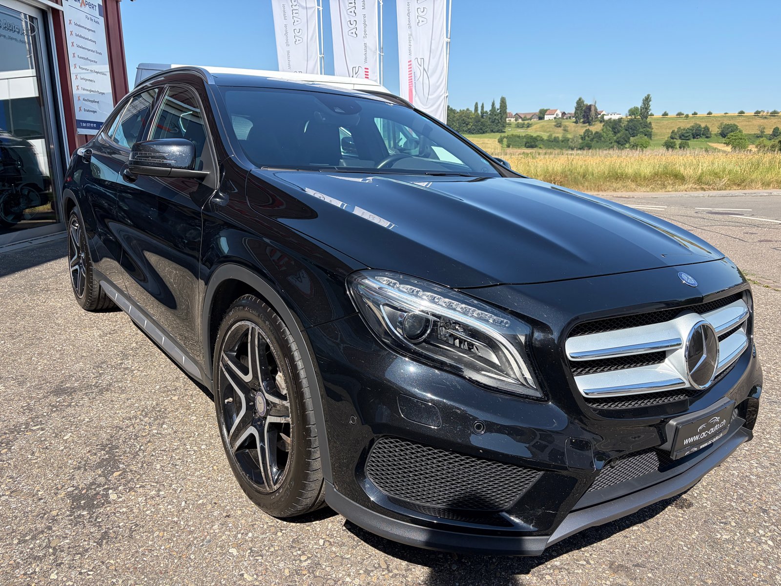MERCEDES-BENZ GLA 250 AMG Line 4Matic 7G-DCT, Benzin, Occasion / Gebraucht, Automatik - 7