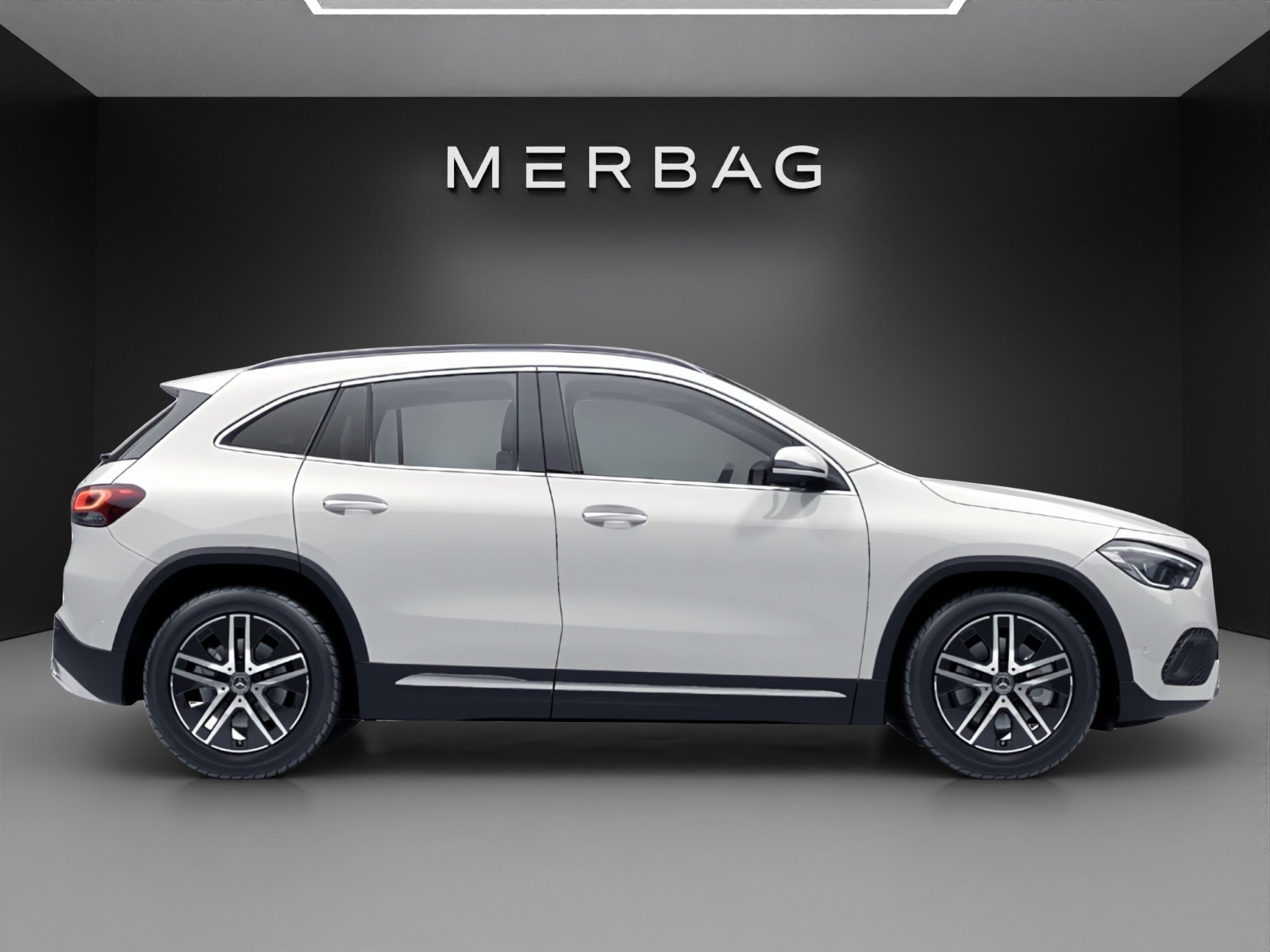 MERCEDES-BENZ GLA 250 4Matic Progressive 8G-DCT, Benzin, Occasion / Gebraucht, Automatik - 2