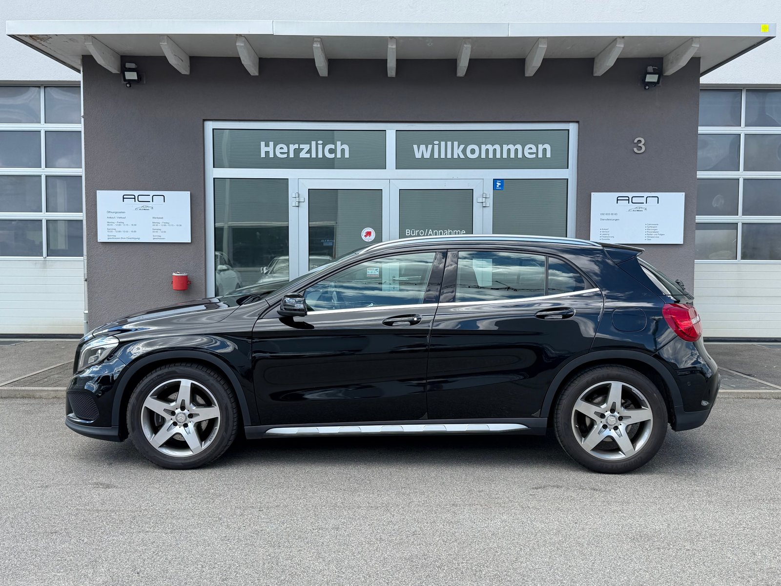 MERCEDES-BENZ GLA 250 AMG Line 4Matic 7G-DCT, Essence, Occasion / Utilisé, Automatique - 4