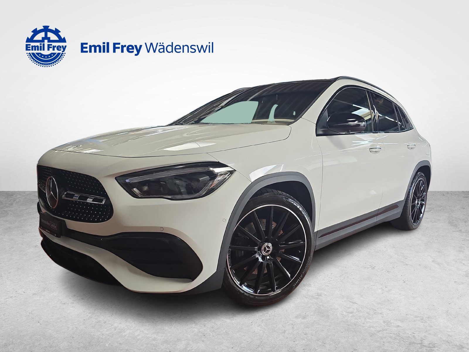 MERCEDES-BENZ GLA 250 4MATIC AMG Line