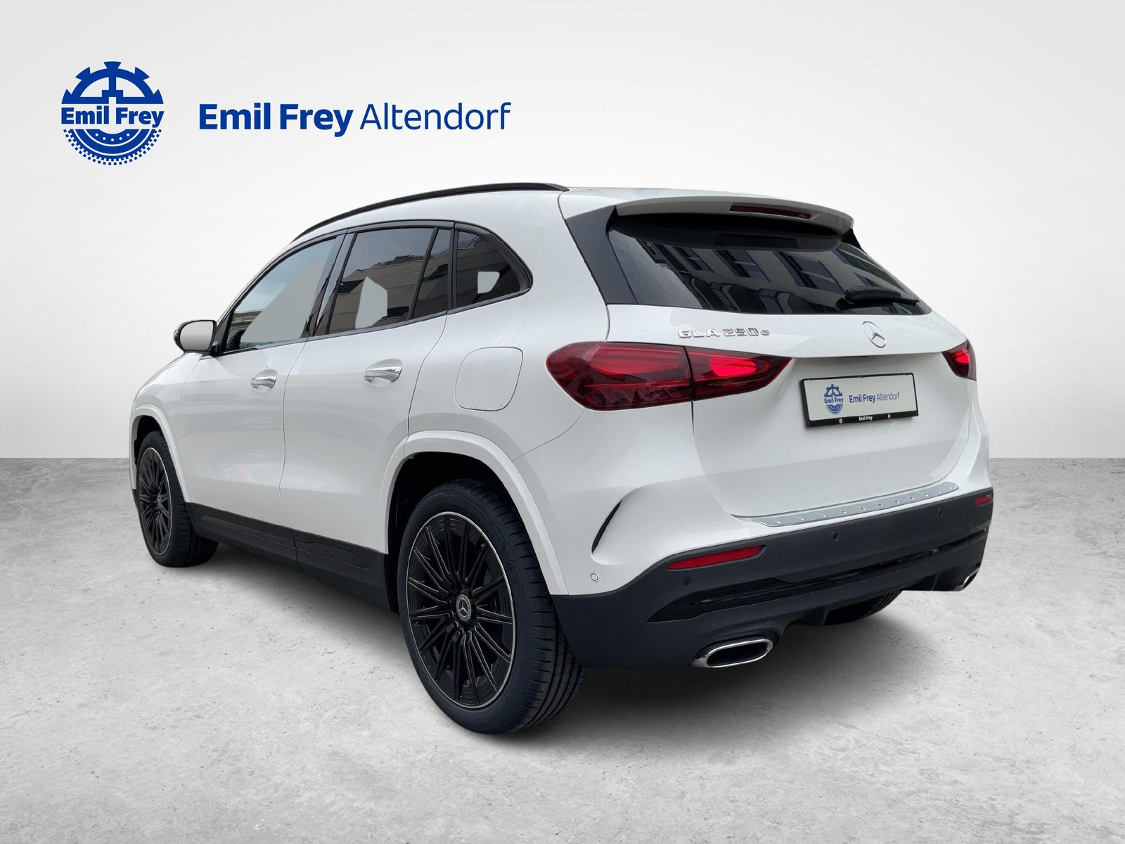 MERCEDES-BENZ GLA 250 e EQ Star AMG Line, Plug-in-Hybrid Petrol/Electric, Second hand / Used, Automatic - 3