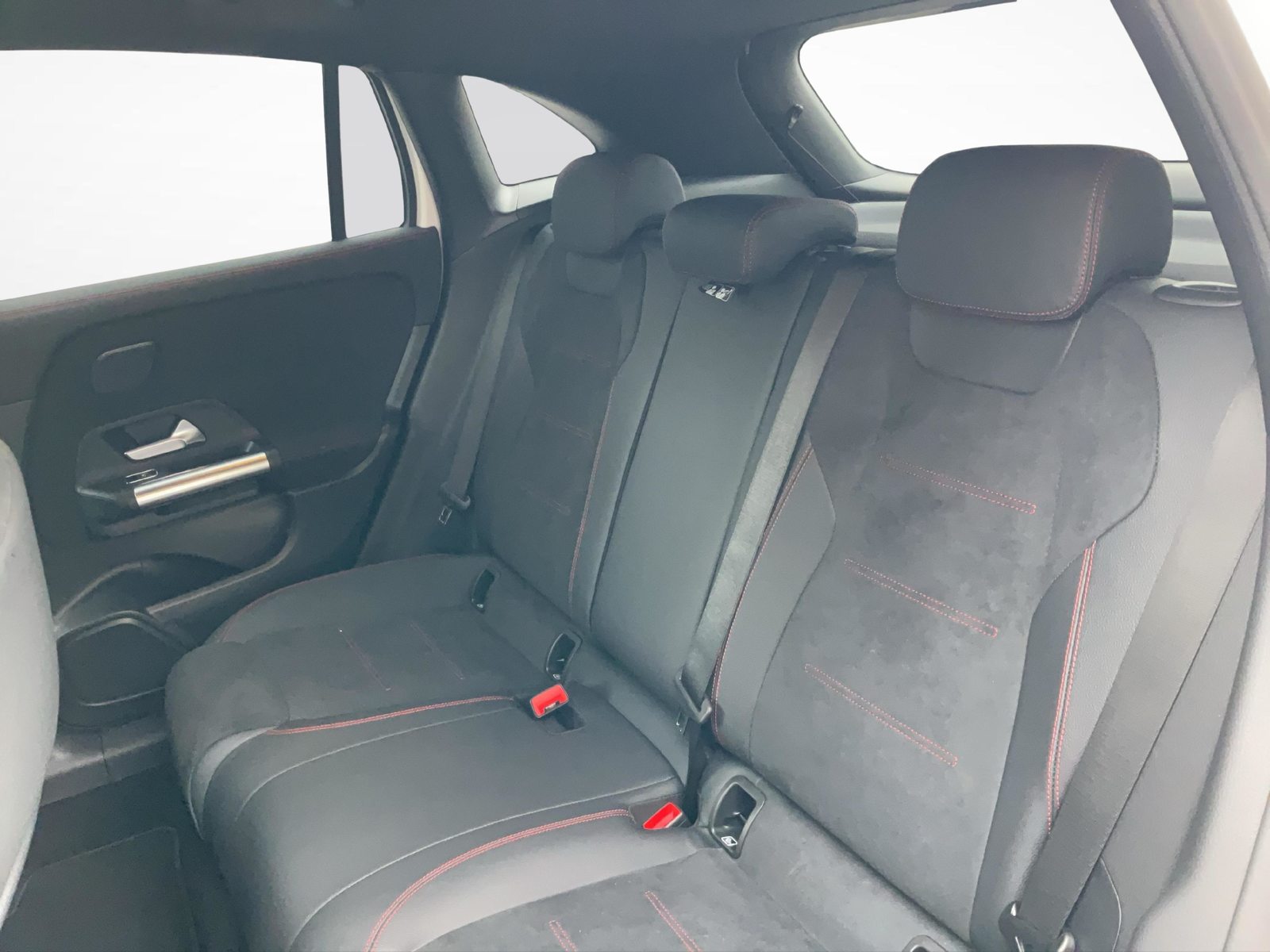 MERCEDES-BENZ GLA 250 e EQ Star AMG Line, Plug-in-Hybrid Petrol/Electric, Second hand / Used, Automatic - 7