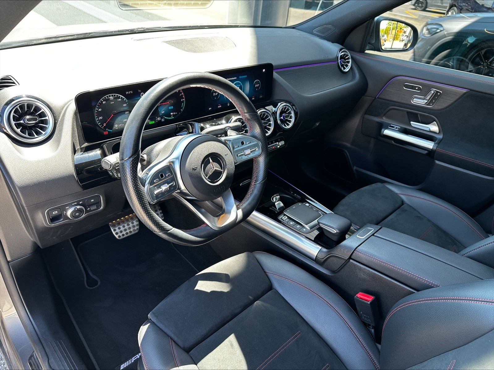 MERCEDES-BENZ GLA 250e AMG Line 8G-DCT, Plug-in-Hybrid Benzin/Elektro, Occasion / Gebraucht, Automatik - 5