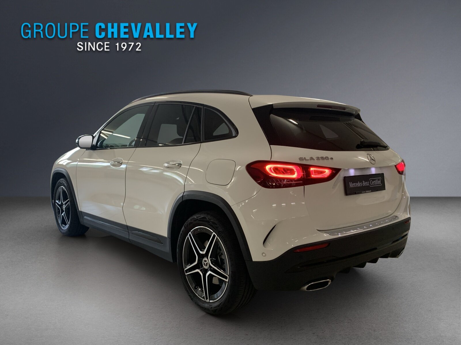 MERCEDES-BENZ GLA 250e AMG Line 8G-DCT, Plug-in-Hybrid Benzin/Elektro, Occasion / Gebraucht, Automatik - 3