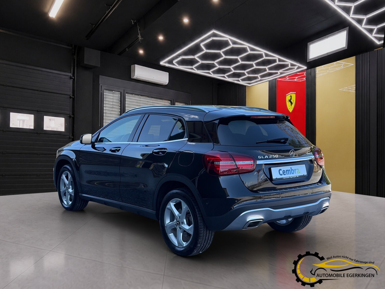 MERCEDES-BENZ GLA 250 Urban 4m, Petrol, Second hand / Used, Automatic - 7