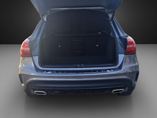 MERCEDES-BENZ GLA 250 AMG Line 4Matic, Essence, Occasion / Utilisé, Automatique - 7