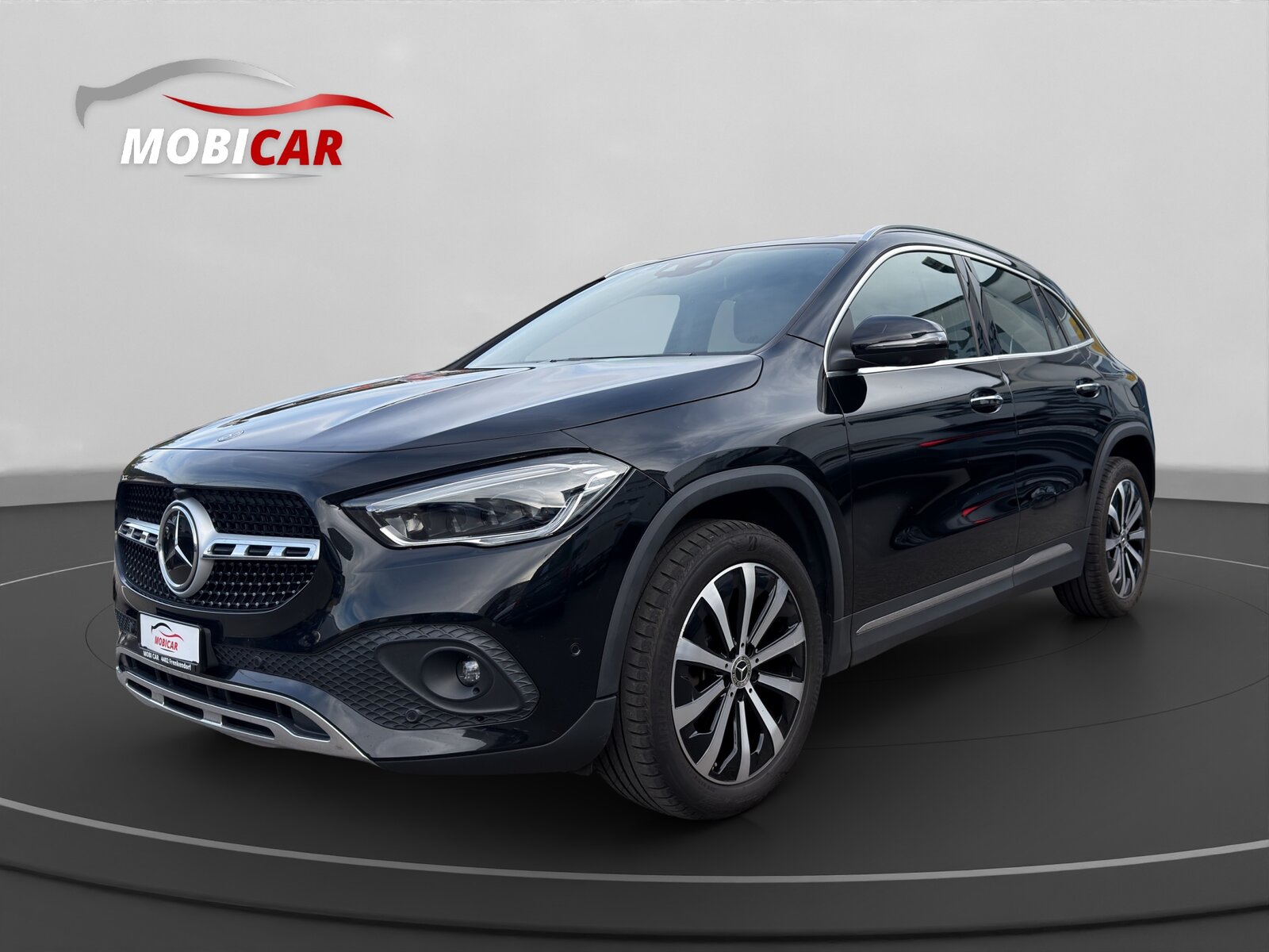 MERCEDES-BENZ GLA 250 4Matic Progressive 8G-DCT