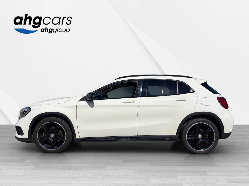 MERCEDES-BENZ GLA 250 AMG Line 4m, Benzina, Occasioni / Usate, Automatico - 2