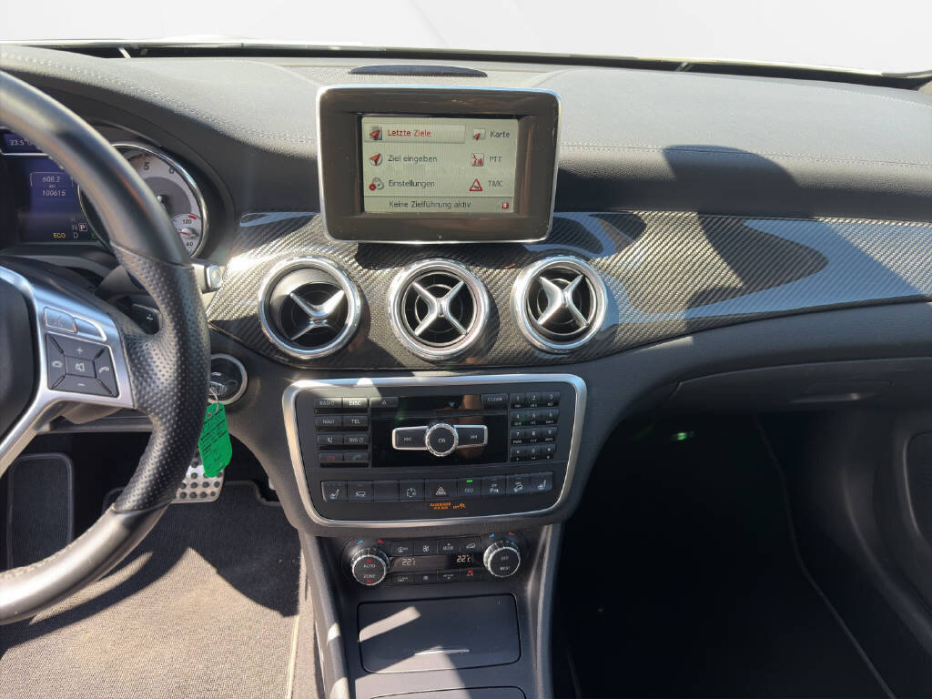 MERCEDES-BENZ GLA 250 AMG Line 4m, Benzina, Occasioni / Usate, Automatico - 7