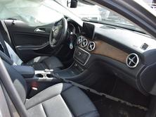 MERCEDES-BENZ GLA 250 4Matic 7G-DCT, Petrol, Second hand / Used, Automatic - 6