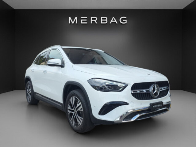 MERCEDES-BENZ GLA 250 4Matic Swiss Star