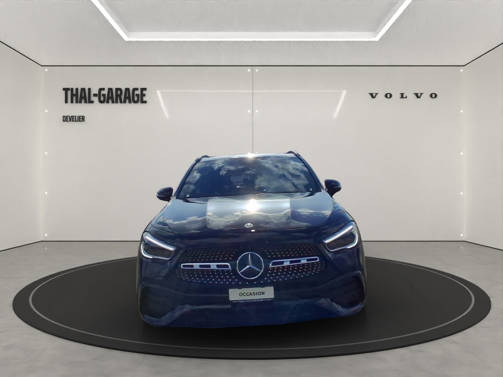 MERCEDES-BENZ Classe GLA H247 GLA 250 AMG Line 4matic, Benzin, Occasion / Gebraucht, Automatik - 2