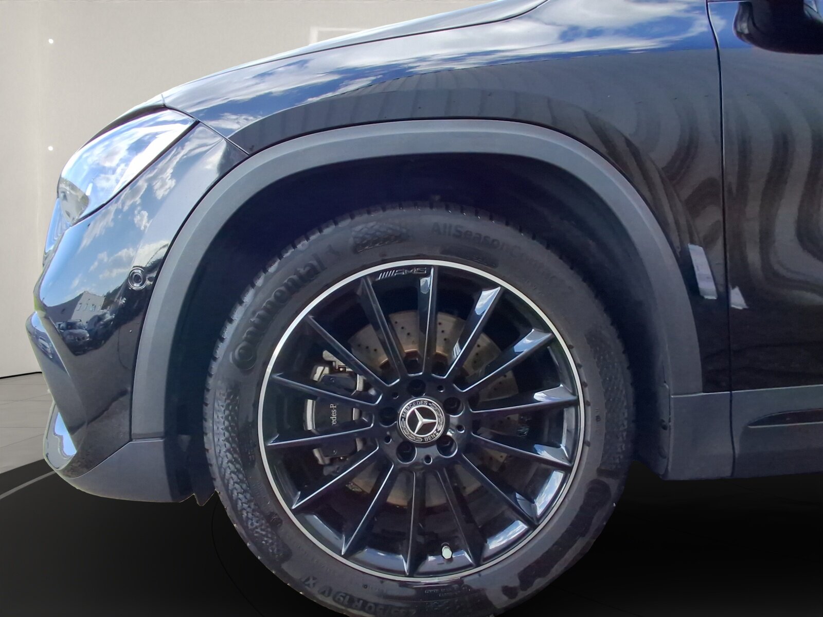 MERCEDES-BENZ Classe GLA H247 GLA 250 AMG Line 4matic, Benzin, Occasion / Gebraucht, Automatik - 4