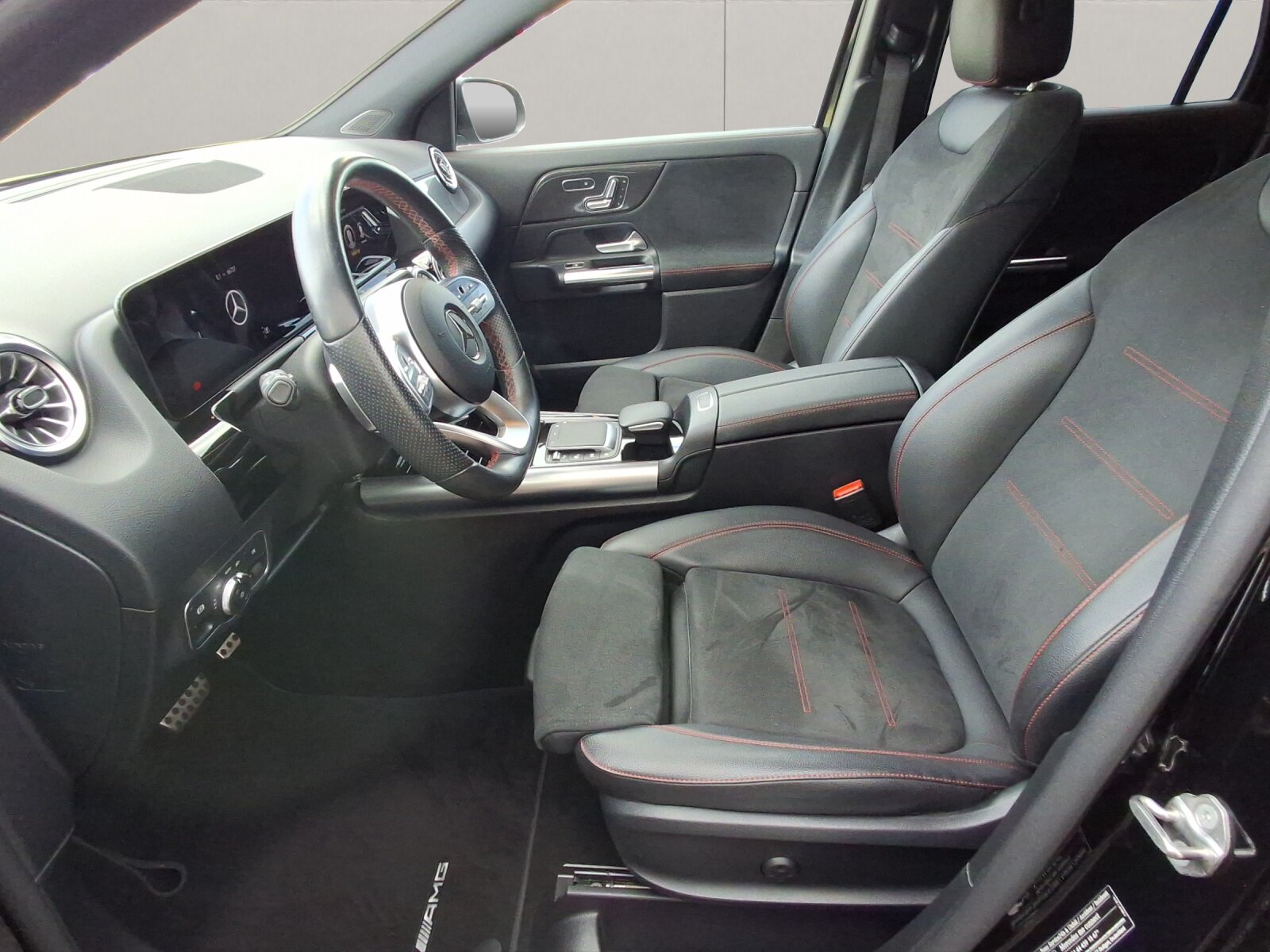 MERCEDES-BENZ Classe GLA H247 GLA 250 AMG Line 4matic, Benzin, Occasion / Gebraucht, Automatik - 7