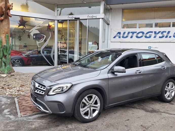 MERCEDES-BENZ GLA 250 Urban 4Matic, Benzin, Occasion / Gebraucht, Automatik