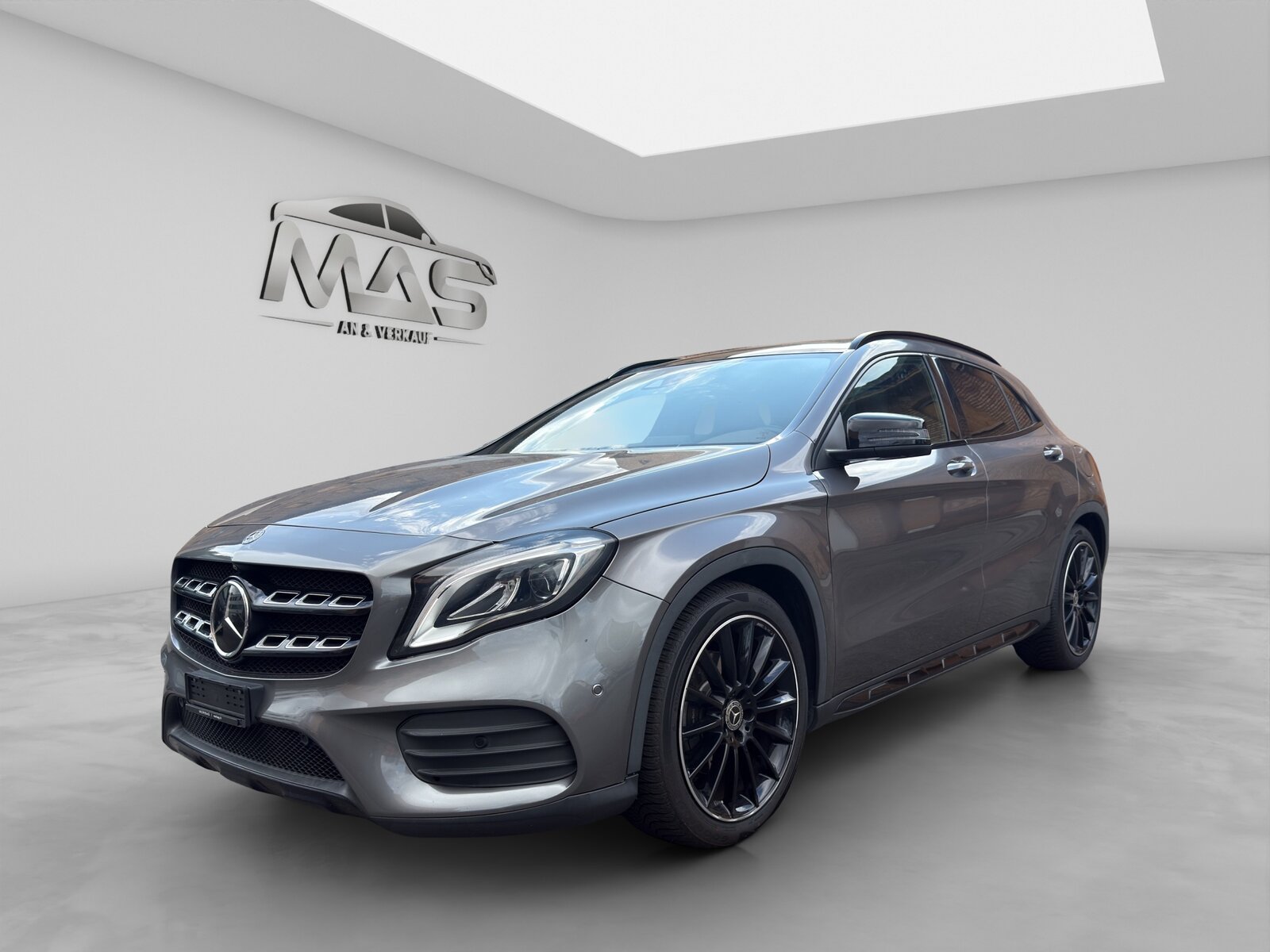 MERCEDES-BENZ GLA 250 AMG Line 4Matic 7G-DCT