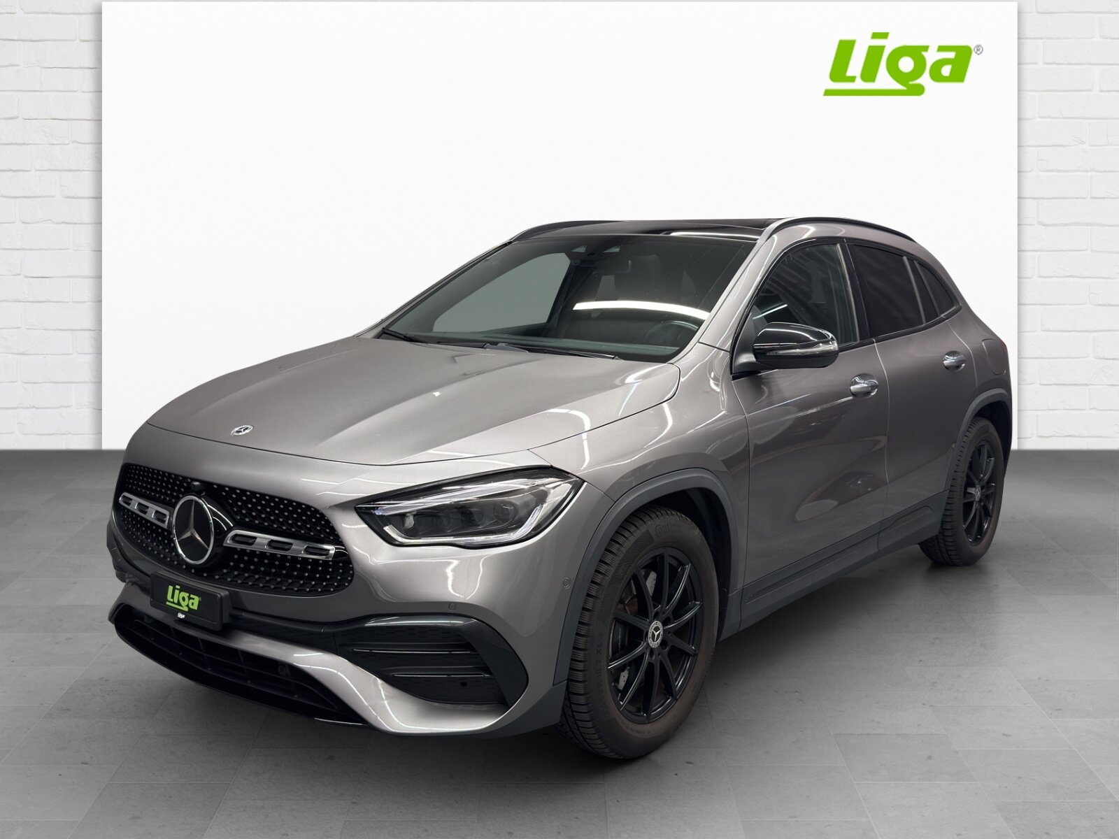 MERCEDES-BENZ GLA 250
