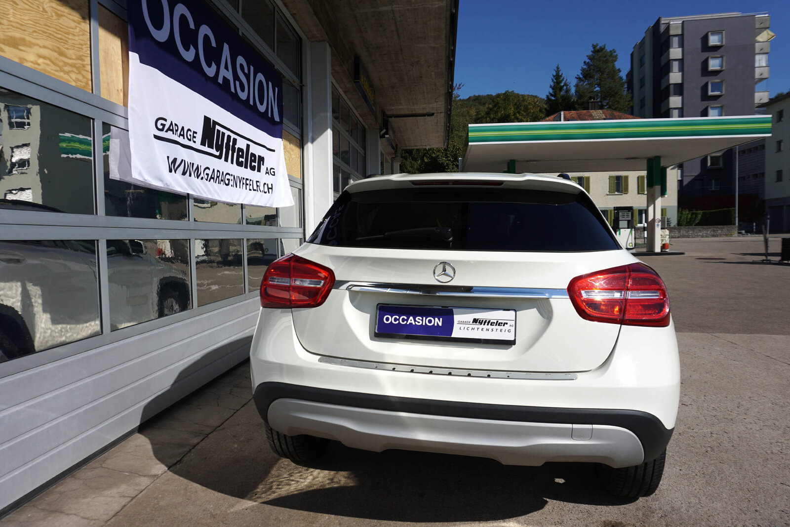 MERCEDES-BENZ GLA 250 Style 4m, Essence, Occasion / Utilisé, Automatique - 6