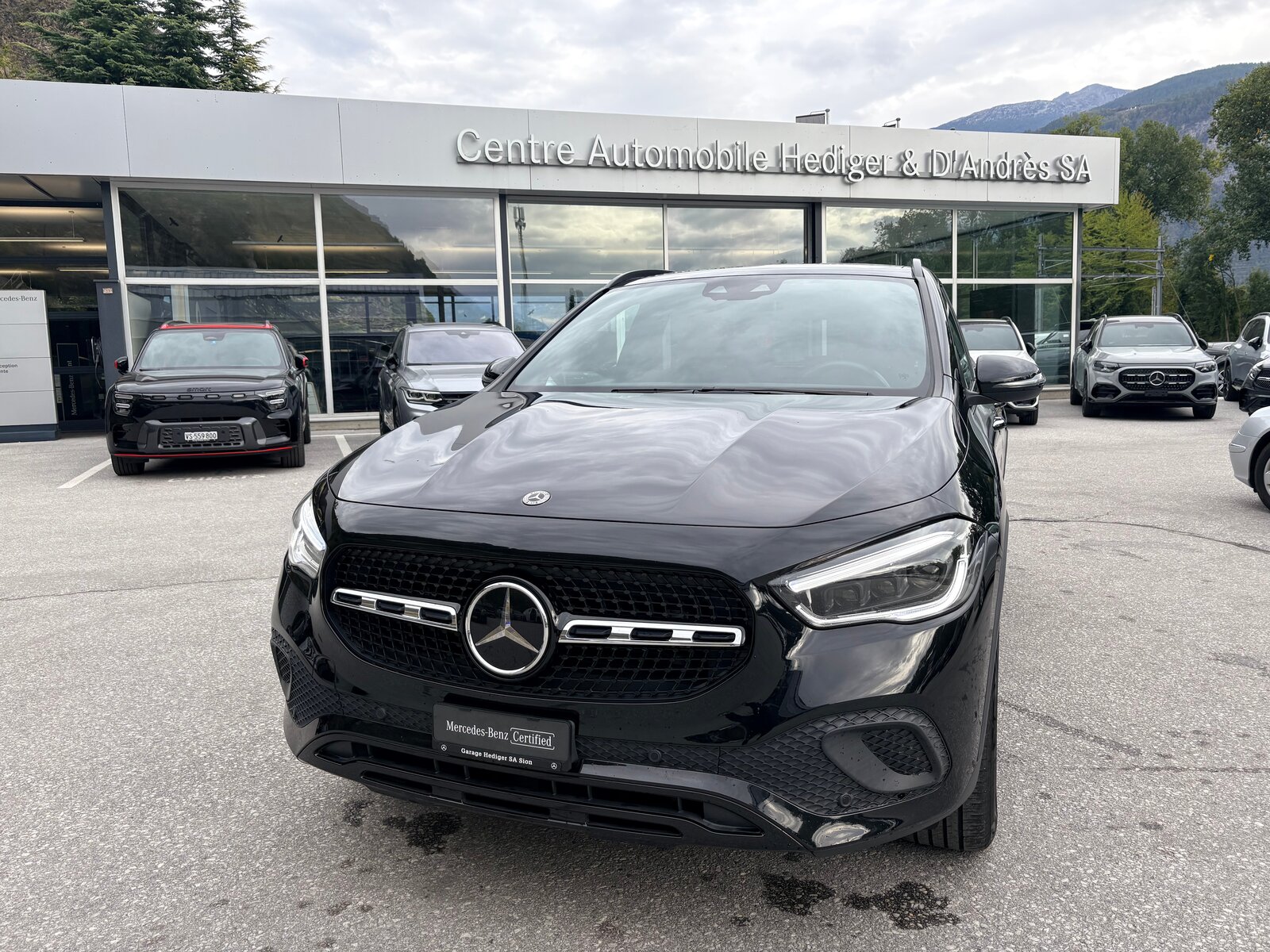 MERCEDES-BENZ GLA 250 4Matic 8G-DCT