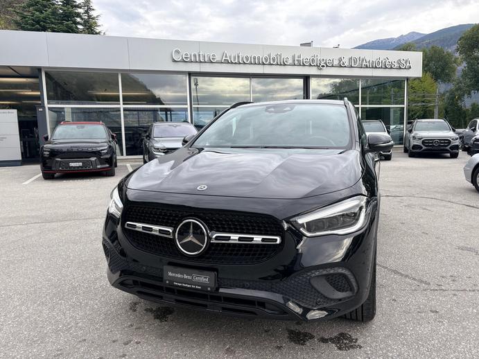 MERCEDES-BENZ GLA 250 4Matic 8G-DCT, Mild-Hybrid Petrol/Electric, Second hand / Used, Automatic