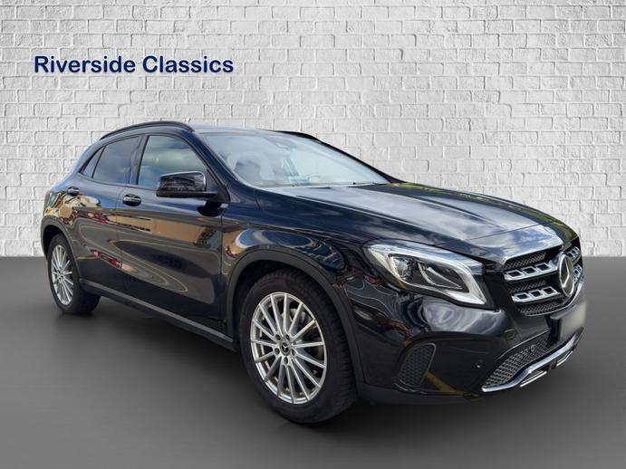MERCEDES-BENZ GLA 250 Urban 4m, Benzin, Occasion / Gebraucht, Automatik