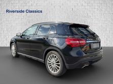 MERCEDES-BENZ GLA 250 Urban 4m, Benzin, Occasion / Gebraucht, Automatik - 4