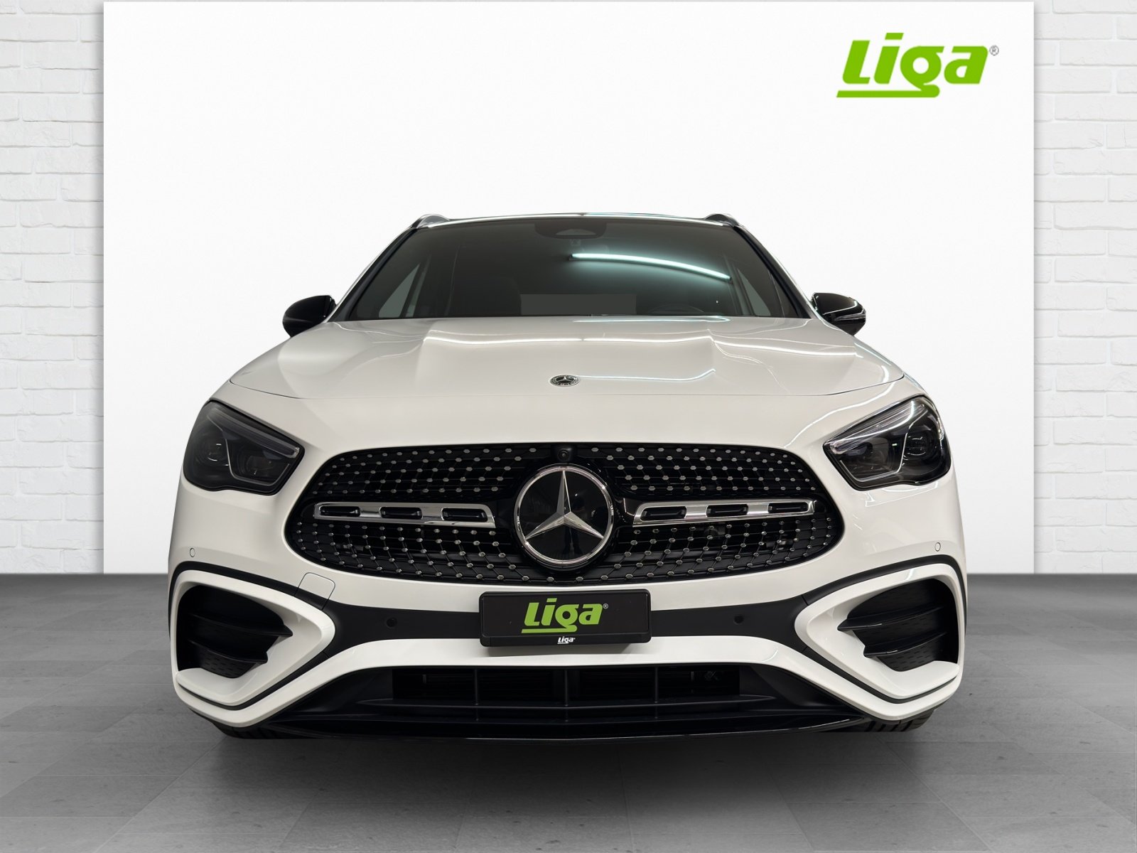 MERCEDES-BENZ GLA 250 e AMG Line EQ Hybrid Technology, Plug-in-Hybrid Benzina/Elettrica, Auto dimostrativa, Automatico - 3
