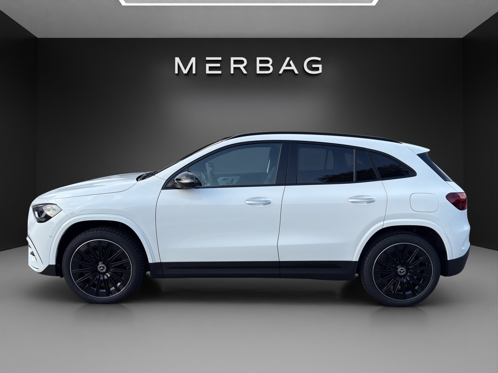 MERCEDES-BENZ GLA 250 e EQ Star 8G-DCT, Plug-in-Hybrid Benzina/Elettrica, Auto dimostrativa, Automatico - 2