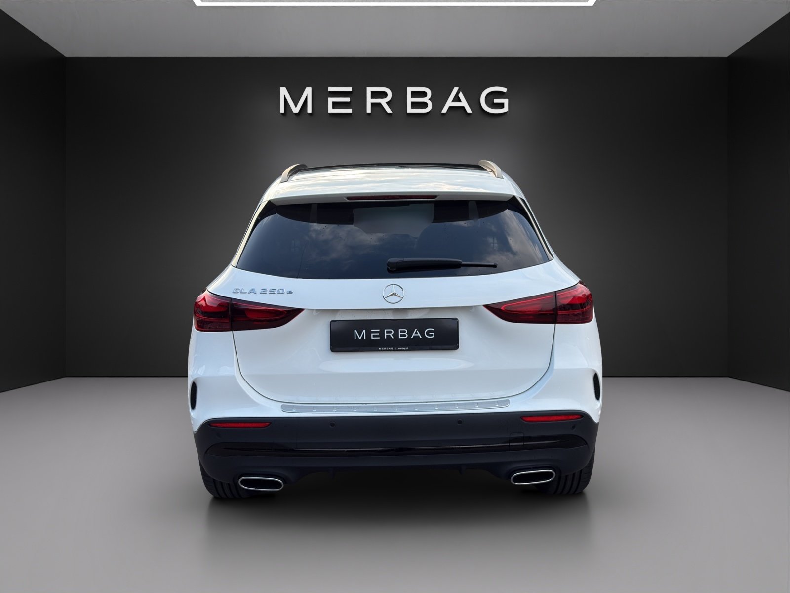 MERCEDES-BENZ GLA 250 e EQ Star 8G-DCT, Plug-in-Hybrid Benzina/Elettrica, Auto dimostrativa, Automatico - 4