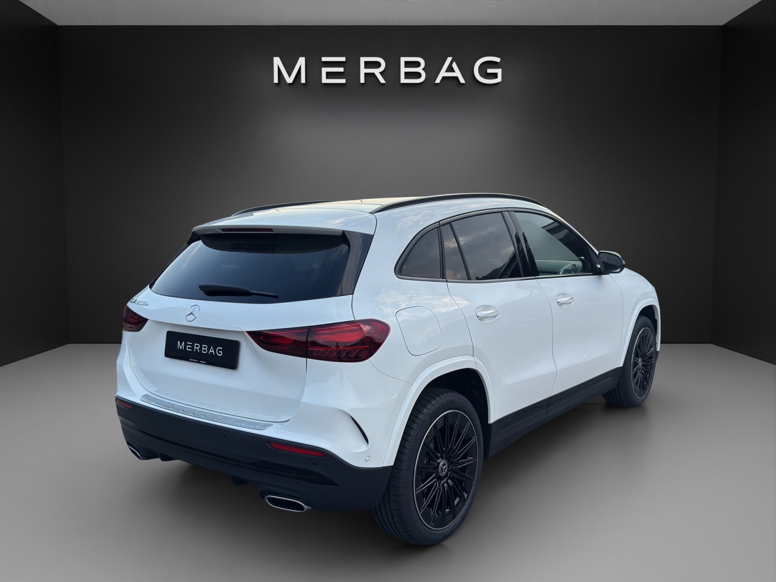 MERCEDES-BENZ GLA 250 e EQ Star 8G-DCT, Plug-in-Hybrid Benzina/Elettrica, Auto dimostrativa, Automatico - 5