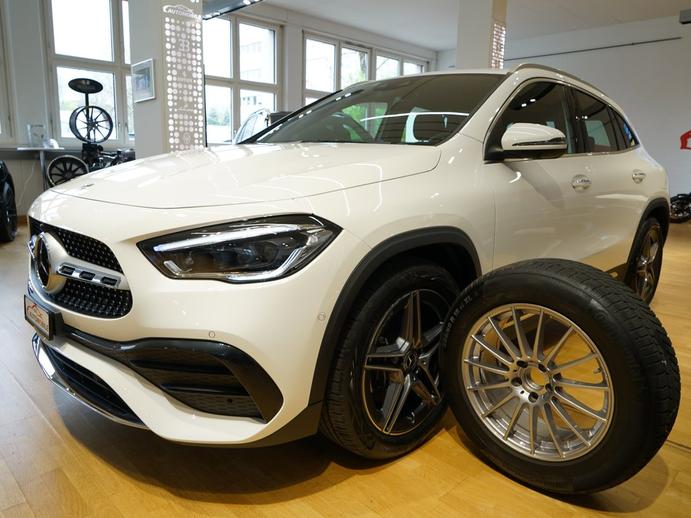 MERCEDES-BENZ GLA 250 4Matic AMG Line 8G-DCT, Petrol, Second hand / Used, Automatic
