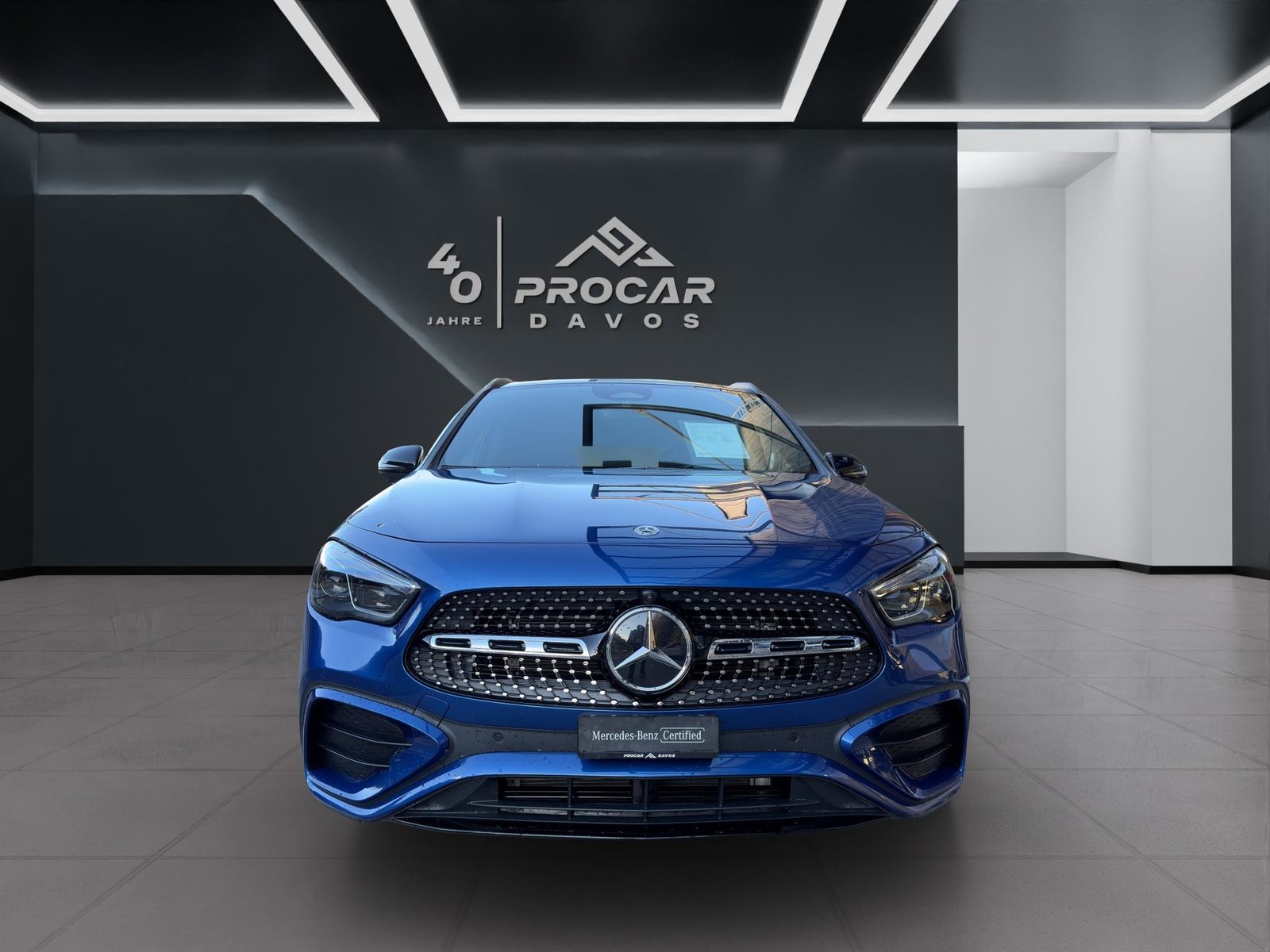 MERCEDES-BENZ GLA 250 Swiss Star AMG Line 4matic, Mild-Hybrid Petrol/Electric, Second hand / Used, Automatic - 3