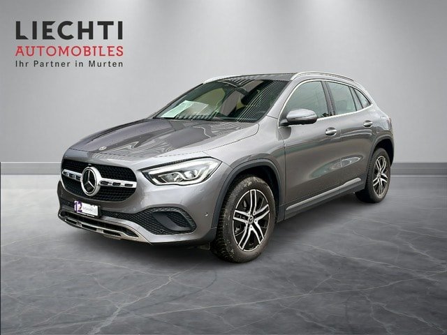 MERCEDES-BENZ GLA 250e Progressive 8G-DCT