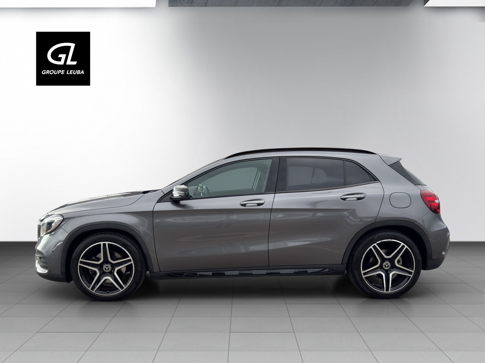 MERCEDES-BENZ GLA 250 AMG Line 4Matic, Essence, Occasion / Utilisé, Automatique - 5