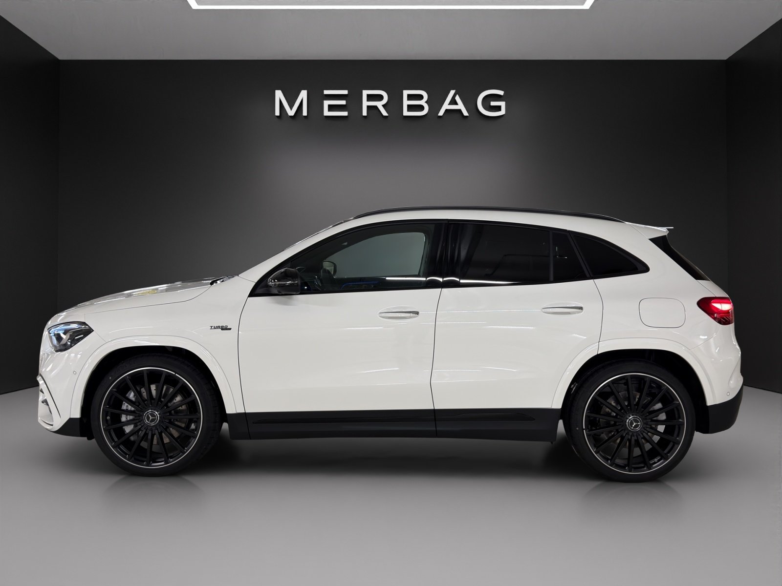 MERCEDES-BENZ GLA AMG 35 4Matic 8G-DCT, Mild-Hybrid Petrol/Electric, New car, Automatic - 4