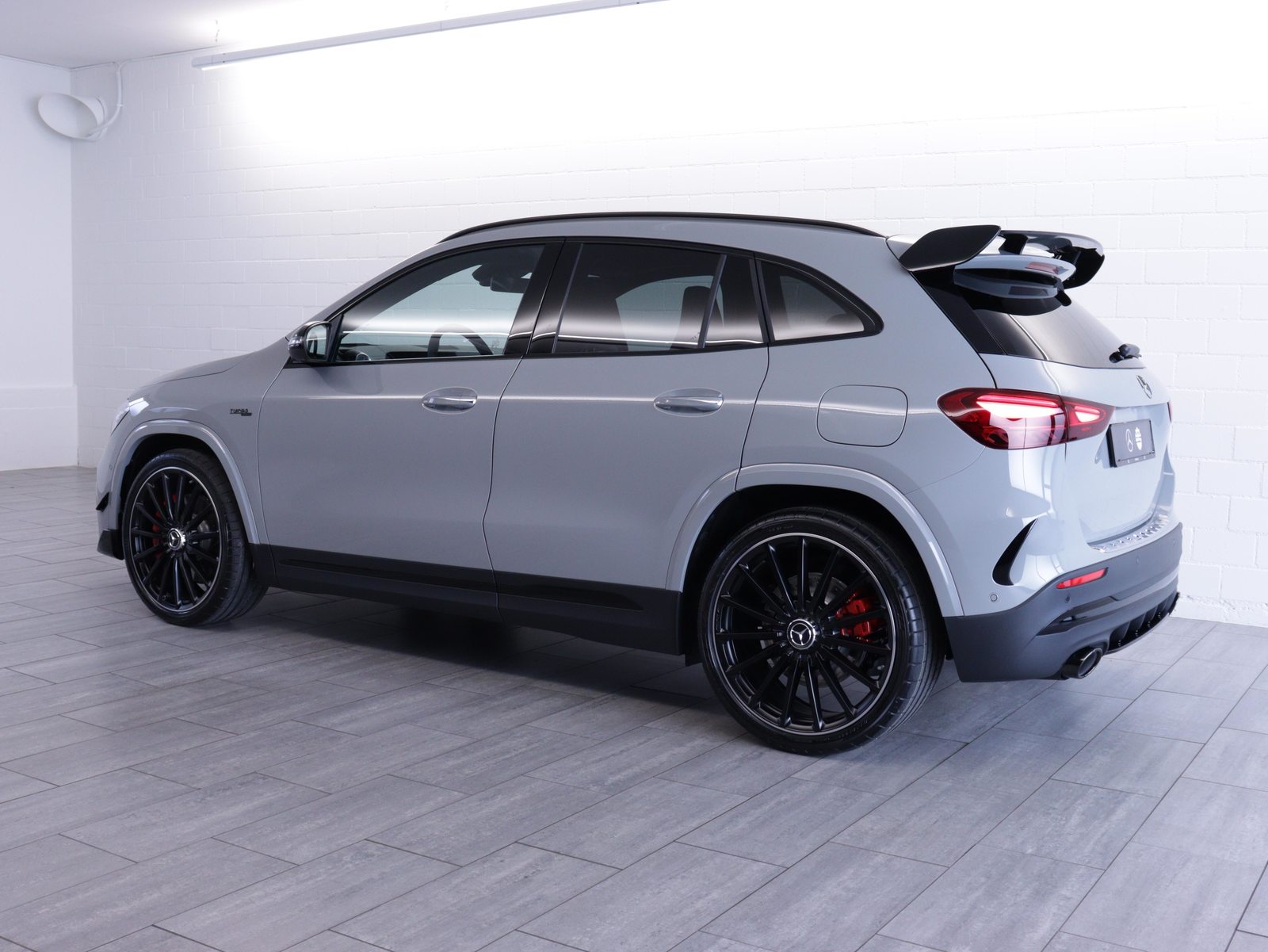 MERCEDES-BENZ GLA 35 AMG 4matic, Mild-Hybrid Benzin/Elektro, Neuwagen, Automatik - 3