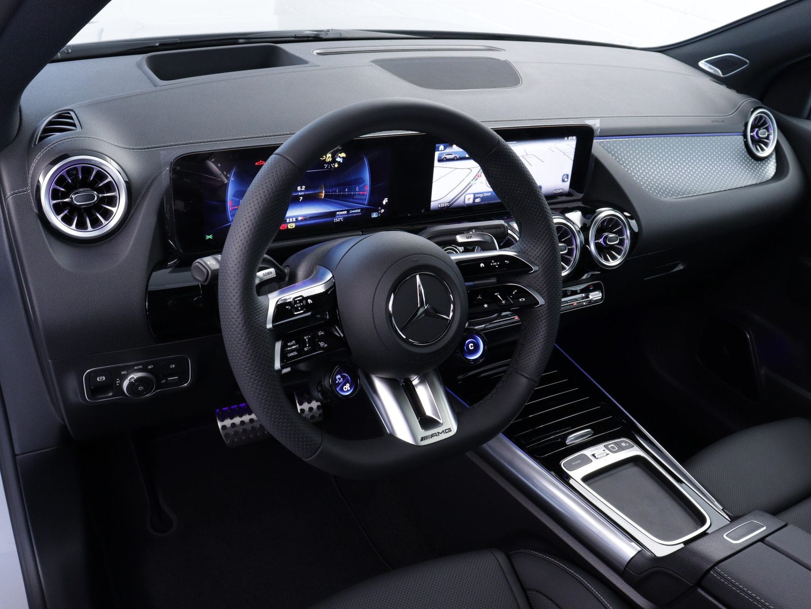 MERCEDES-BENZ GLA 35 AMG 4matic, Mild-Hybrid Benzin/Elektro, Neuwagen, Automatik - 7