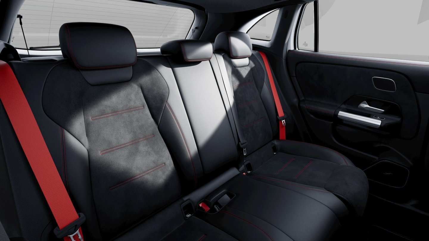 MERCEDES-BENZ GLA 35 AMG 4MATIC, Mild-Hybrid Petrol/Electric, New car, Automatic - 7