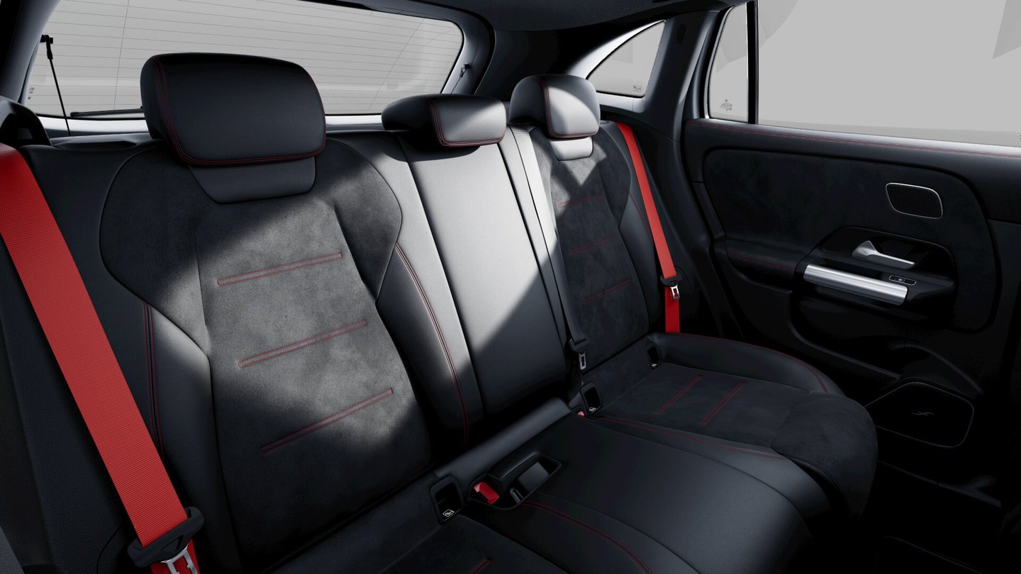 MERCEDES-BENZ GLA 35 AMG 4MATIC, Mild-Hybrid Petrol/Electric, New car, Automatic - 7