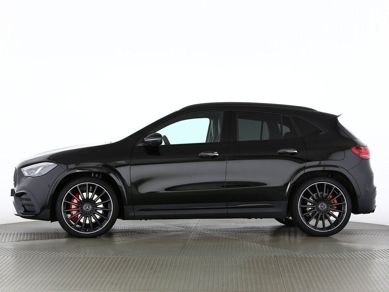 MERCEDES-BENZ GLA AMG 35 4Matic 8G-DCT, Hybride Leggero Benzina/Elettrica, Auto nuove, Automatico - 3