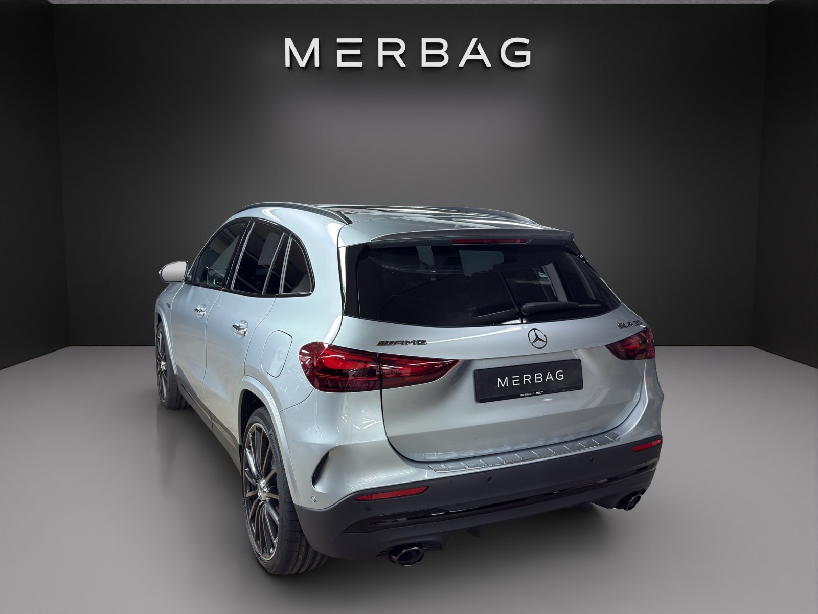 MERCEDES-BENZ GLA AMG 35 4Matic 8G-DCT, Mild-Hybrid Petrol/Electric, New car, Automatic - 3