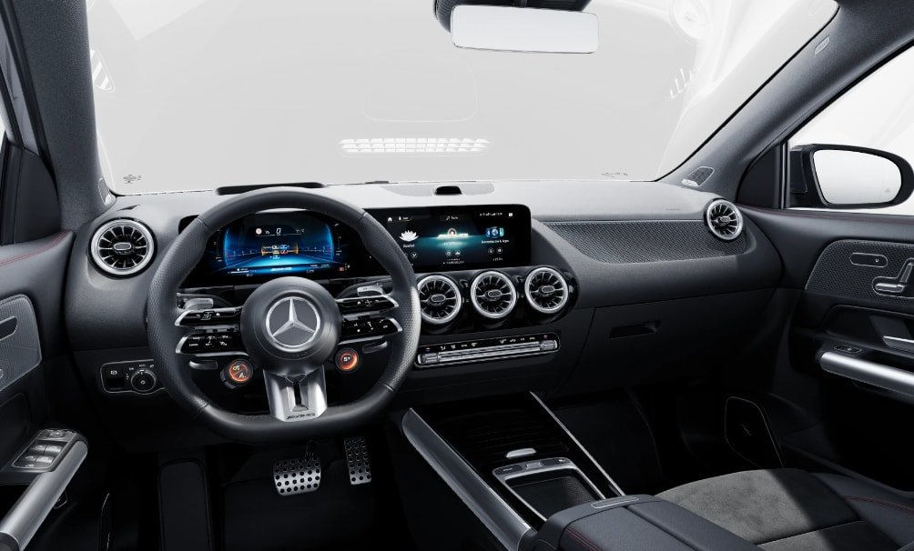 MERCEDES-BENZ GLA AMG 35 4Matic 8G-DCT, Mild-Hybrid Petrol/Electric, New car, Automatic - 3