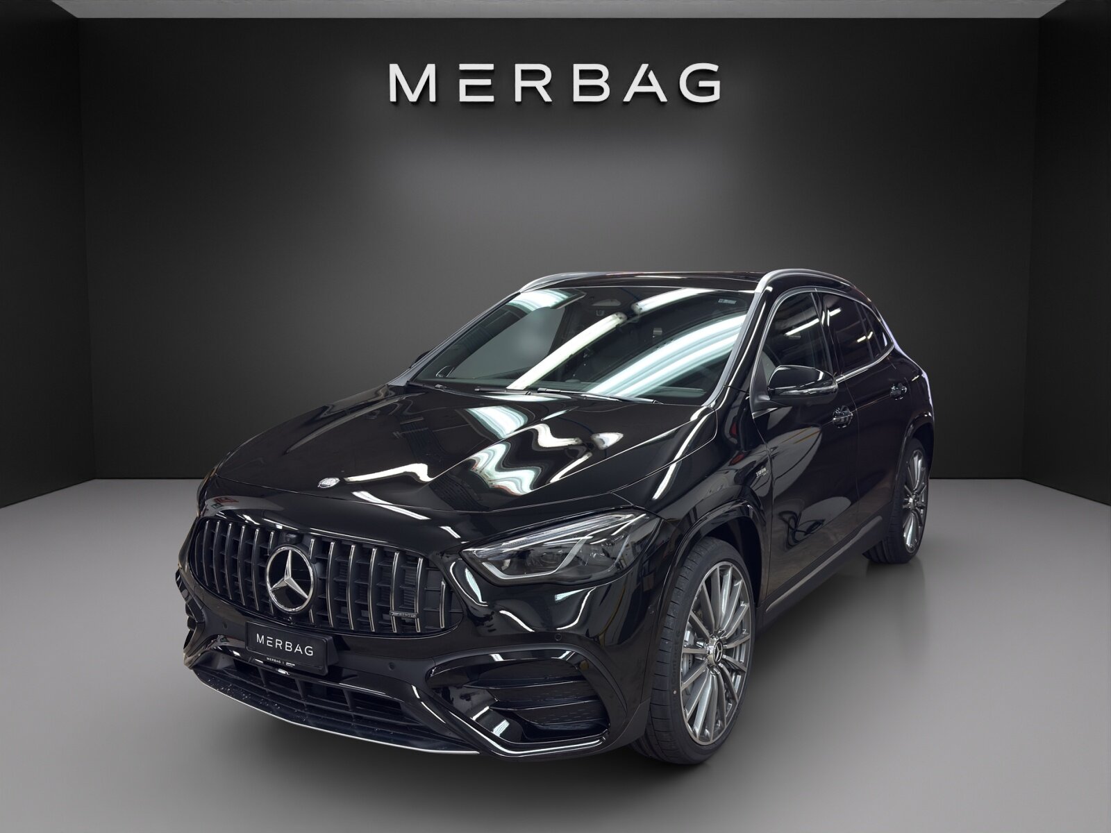 MERCEDES-BENZ GLA AMG 35 4Matic 8G-DCT