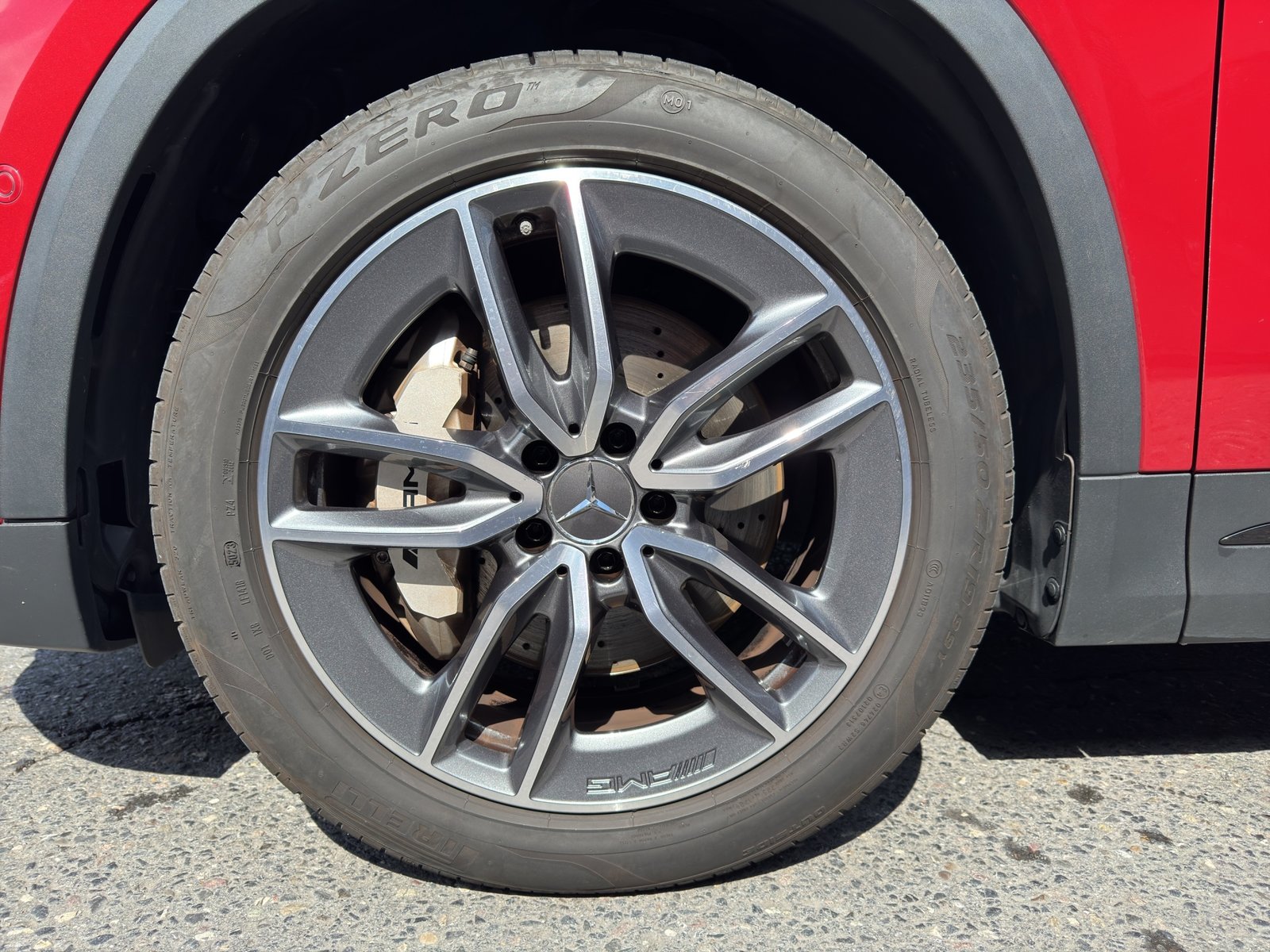 MERCEDES-BENZ GLA 35 AMG 4Matic, Benzin, Occasion / Gebraucht, Automatik - 7