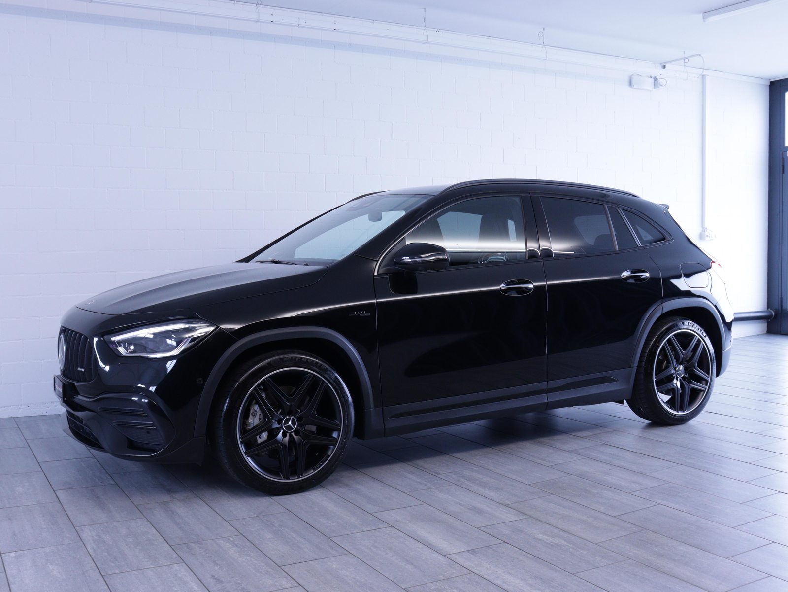 MERCEDES-BENZ GLA 35 AMG 4matic, Benzin, Occasion / Gebraucht, Automatik - 2