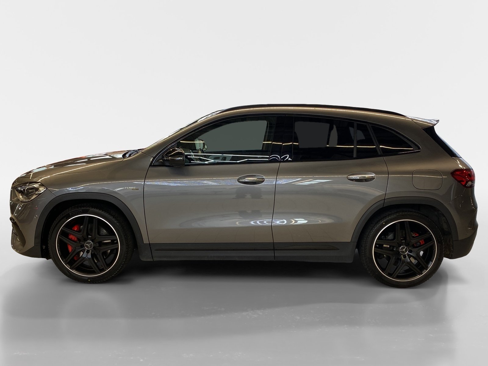 MERCEDES-BENZ GLA 35 AMG 4MATIC, Petrol, Second hand / Used, Automatic - 3