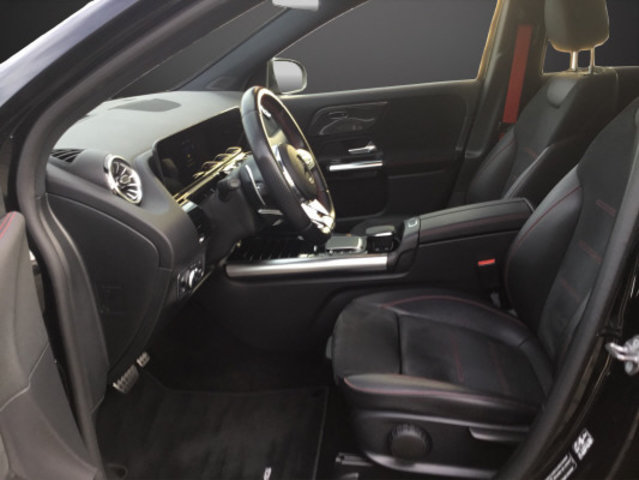 MERCEDES-BENZ GLA 35 AMG 4Matic, Benzin, Occasion / Gebraucht, Automatik - 7